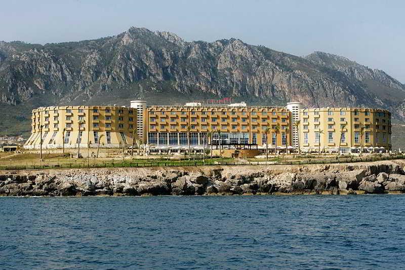 Mercure Cyprus Casino Hotels & Wellness Resort Saint Epiktitos Exterior foto