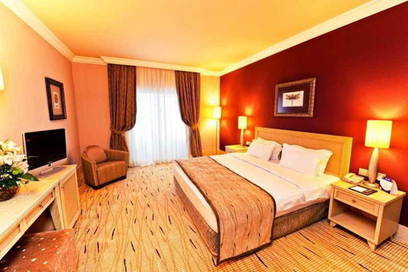 Mercure Cyprus Casino Hotels & Wellness Resort Saint Epiktitos Exterior foto