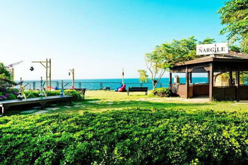 Mercure Cyprus Casino Hotels & Wellness Resort Saint Epiktitos Exterior foto